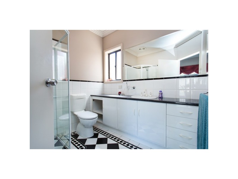 42 St James Boulevard, Brompton SA 5007