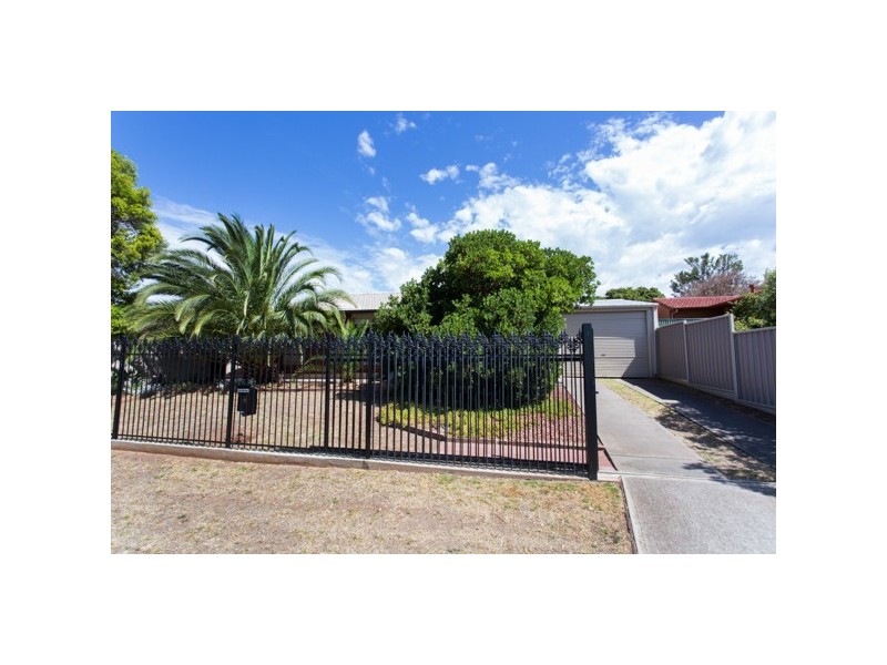 75 Glenhelen Road, Morphett Vale SA 5162