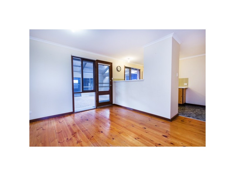 75 Glenhelen Road, Morphett Vale SA 5162