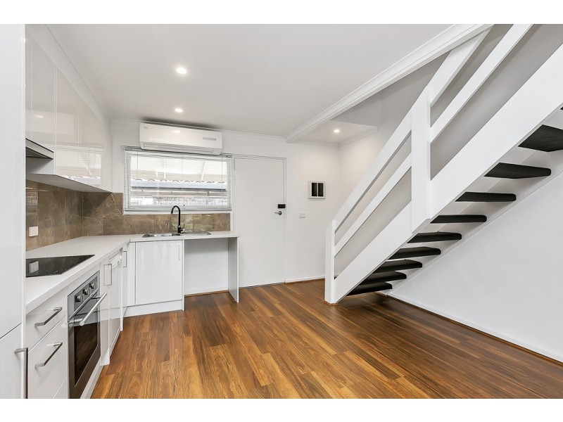 56 Sportsmans Drive, West Lakes SA 5021