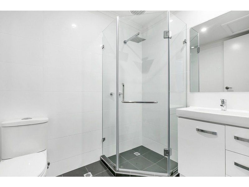 56 Sportsmans Drive, West Lakes SA 5021