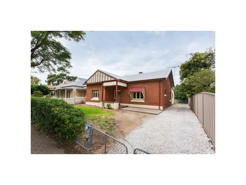 39 Addison Road, Black Forest SA 5035