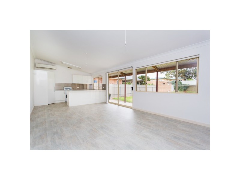 39 Addison Road, Black Forest SA 5035