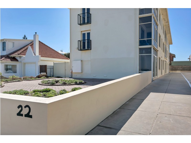 12/22 North Esplanade, Glenelg North SA 5045