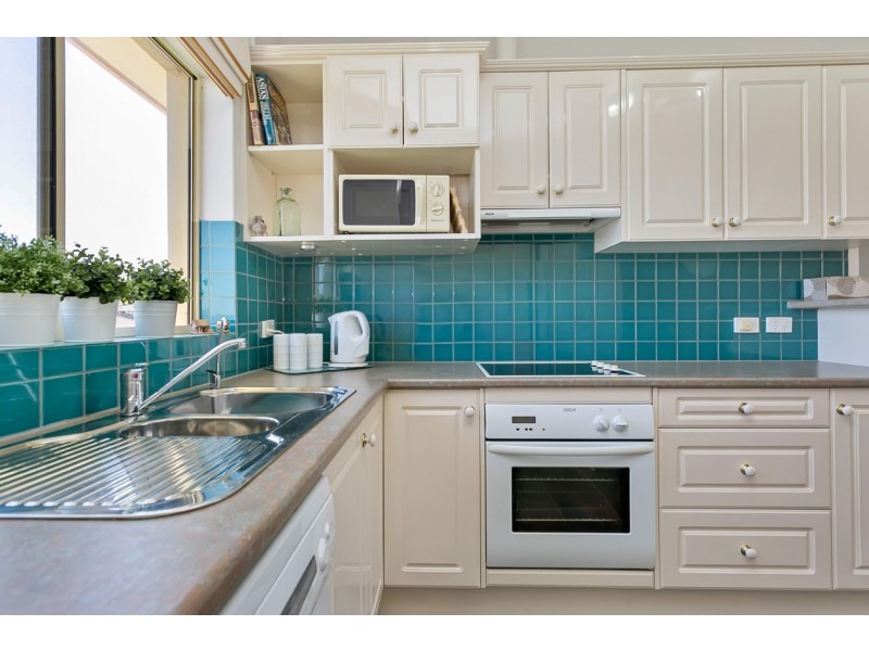 12/22 North Esplanade, Glenelg North SA 5045