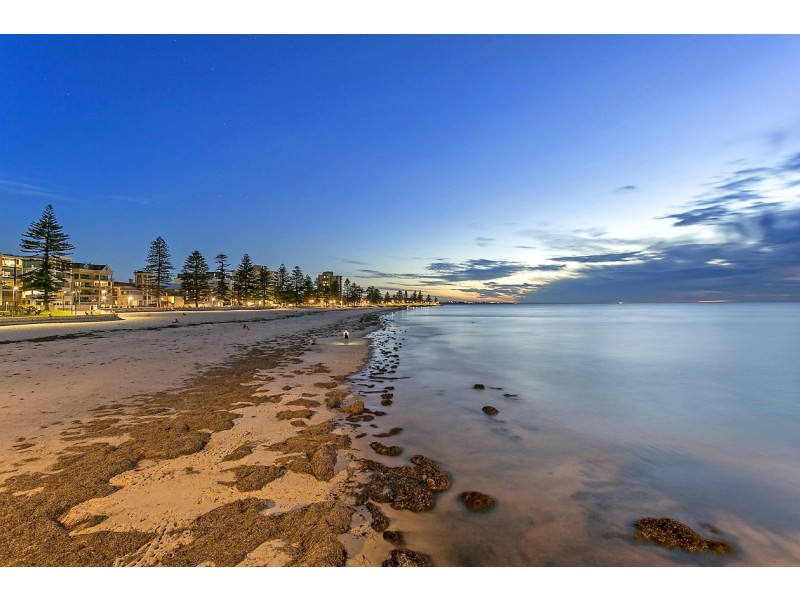 12/22 North Esplanade, Glenelg North SA 5045