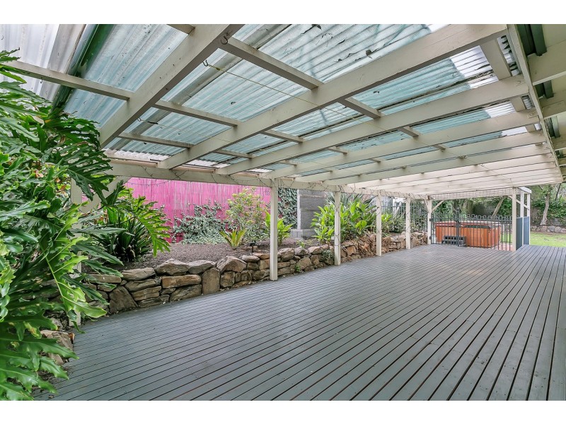 5 Holmes Court, Flagstaff Hill SA 5159