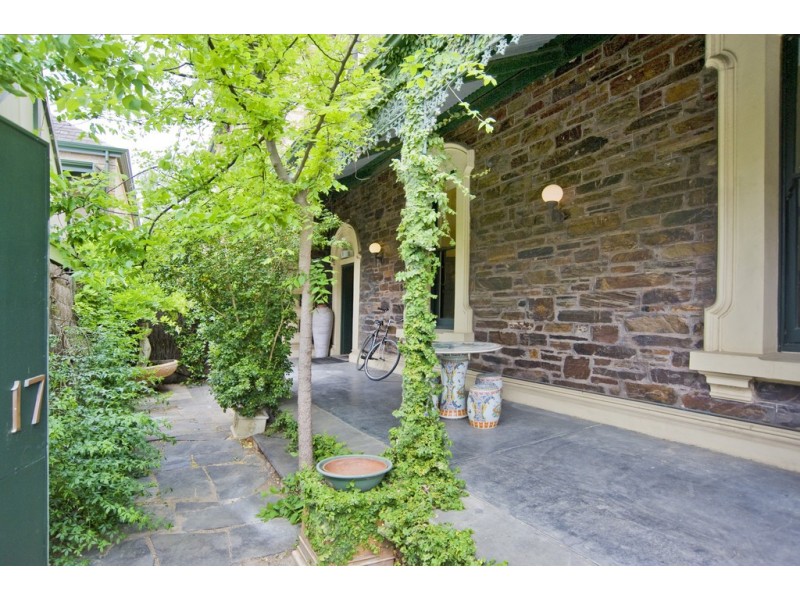17 Dimora Court, Adelaide SA 5000