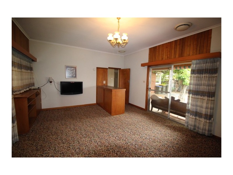 1 Shackleton Place, Flinders Park SA 5025