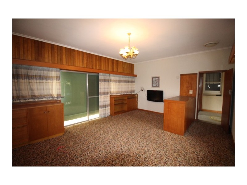 1 Shackleton Place, Flinders Park SA 5025