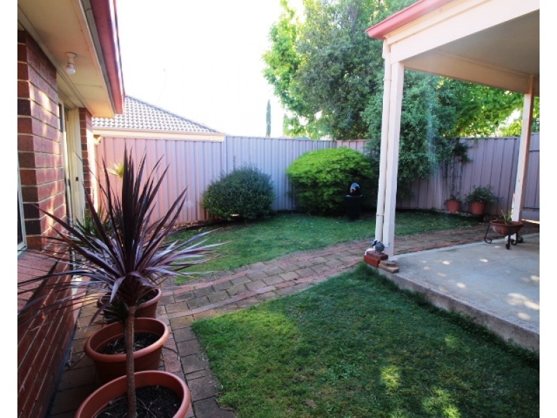 16B Bradley Grove, Mitchell Park SA 5043