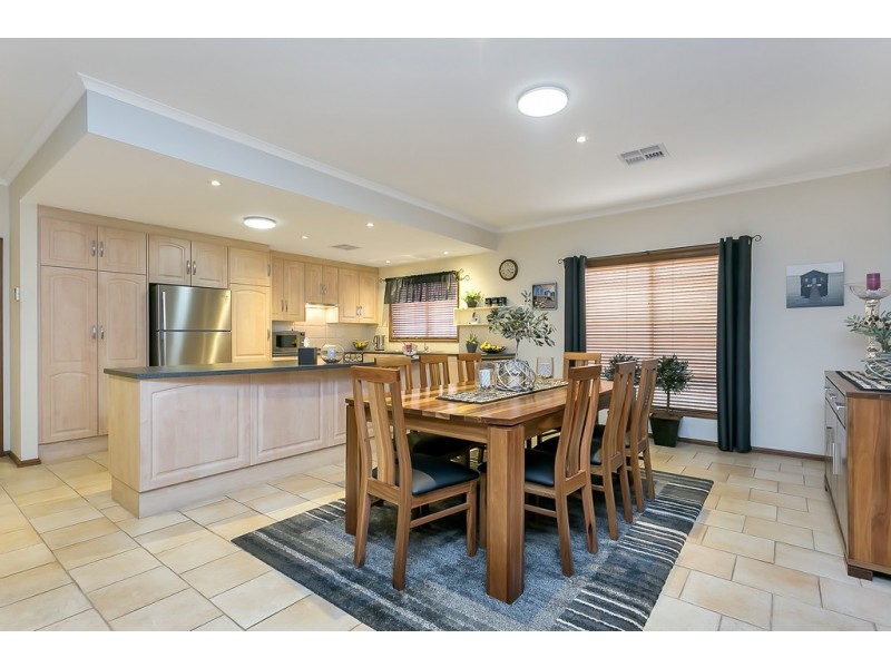 13 Young Street, Glenelg East SA 5045