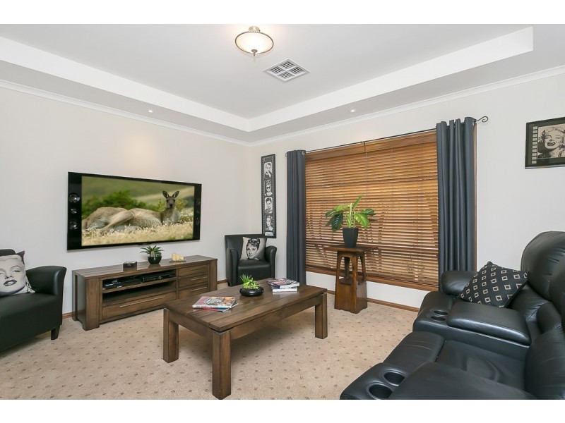 13 Young Street, Glenelg East SA 5045