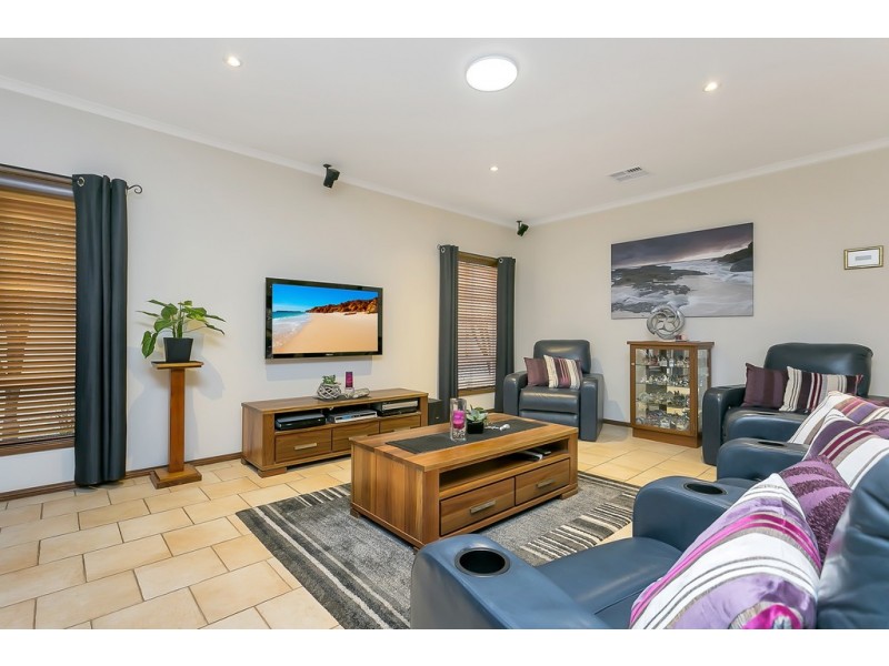 13 Young Street, Glenelg East SA 5045