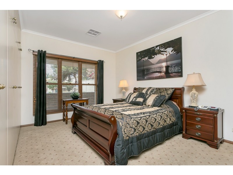 13 Young Street, Glenelg East SA 5045