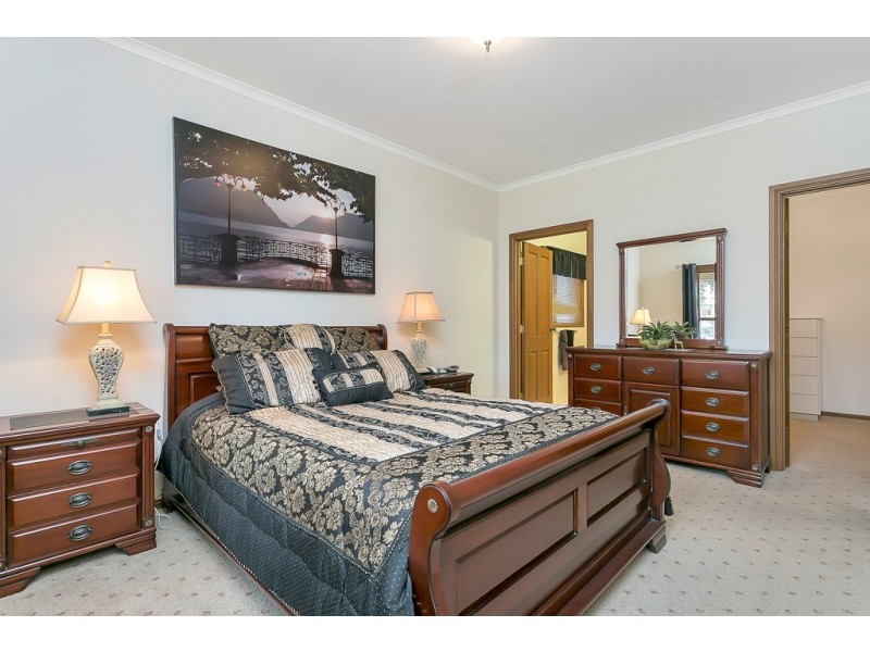 13 Young Street, Glenelg East SA 5045