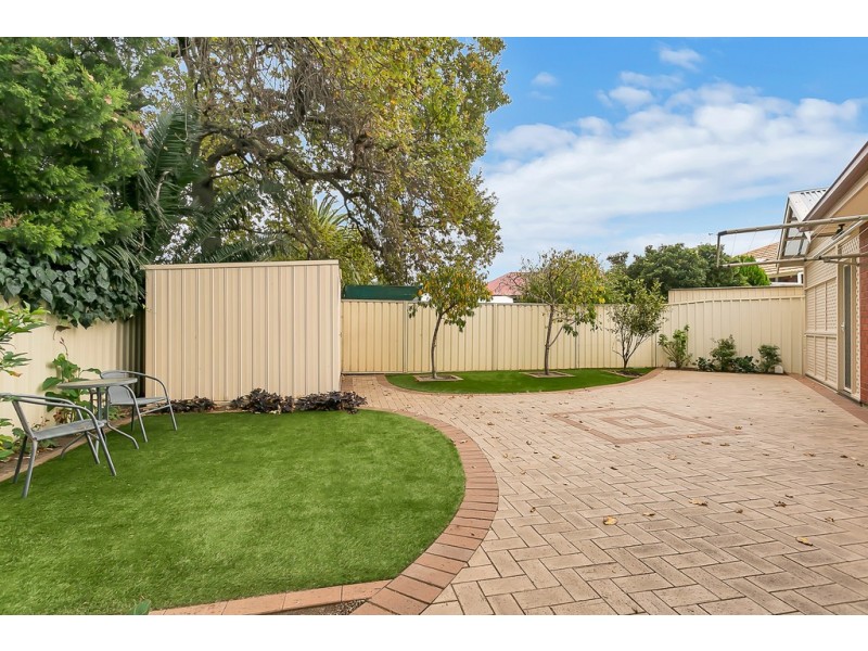 13 Young Street, Glenelg East SA 5045