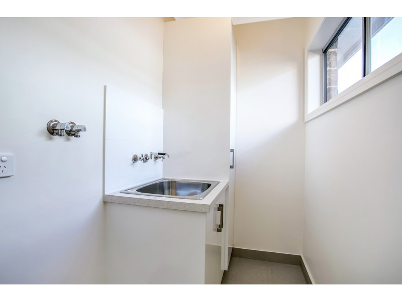 18a Madeira Drive, Morphett Vale SA 5162