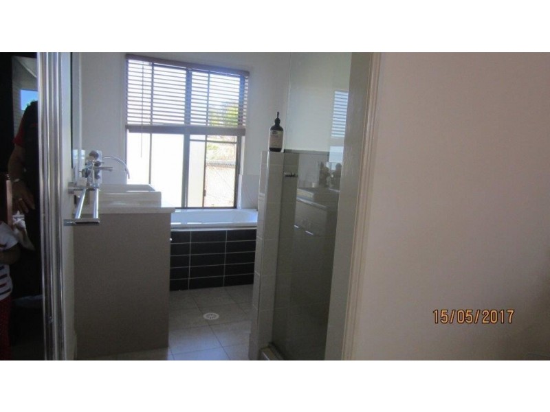 Hatton Vale QLD 4341