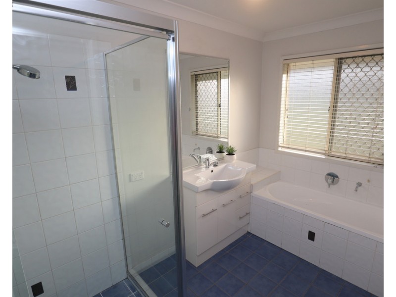 Kensington Grove QLD 4341