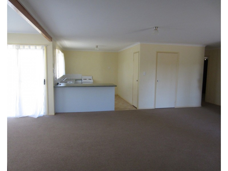 Kensington Grove QLD 4341