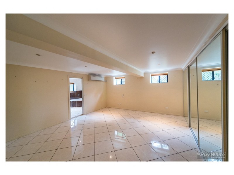 248 Farm Street, Kawana QLD 4701