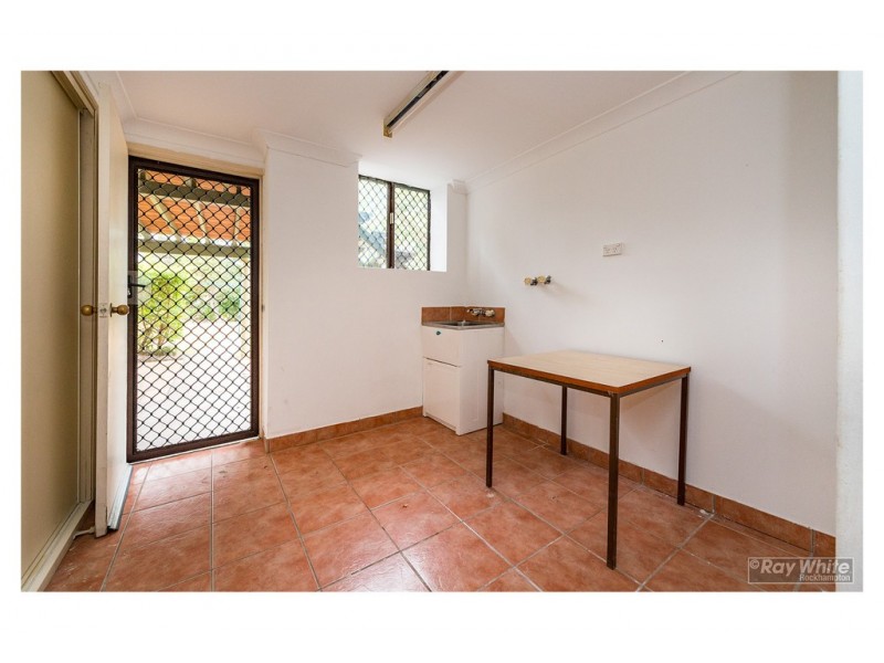 248 Farm Street, Kawana QLD 4701