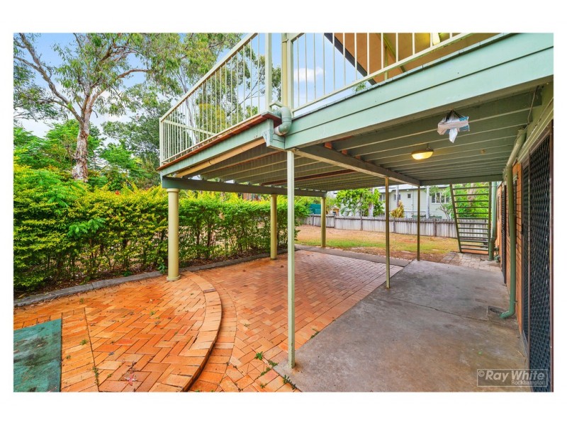 248 Farm Street, Kawana QLD 4701