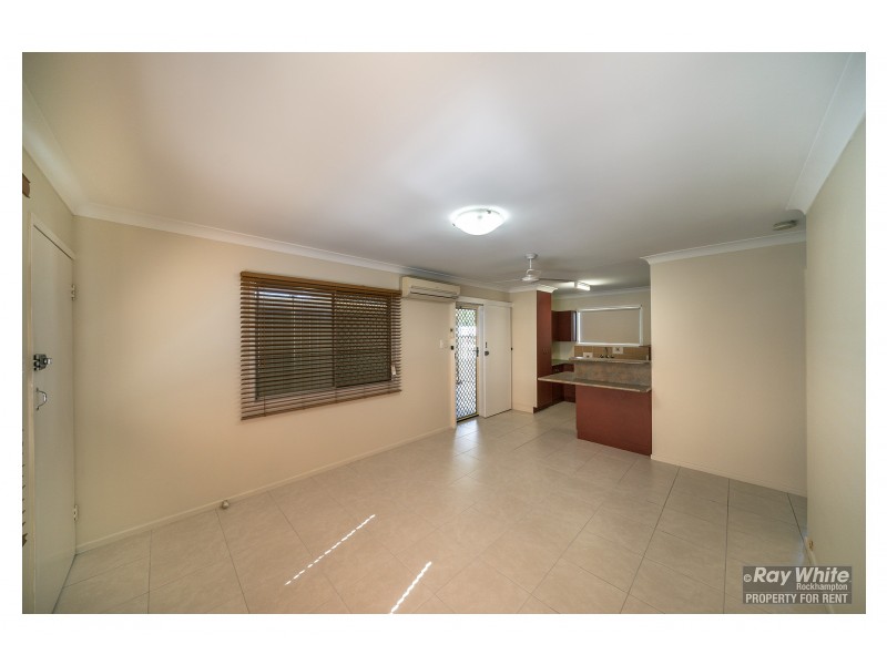 2/2 Haig Street, Wandal QLD 4700