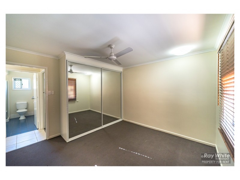2/2 Haig Street, Wandal QLD 4700