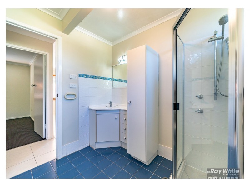 2/2 Haig Street, Wandal QLD 4700