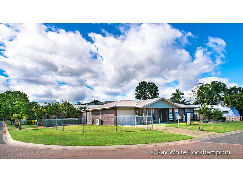 14 Bondeson Drive, Parkhurst QLD 4702