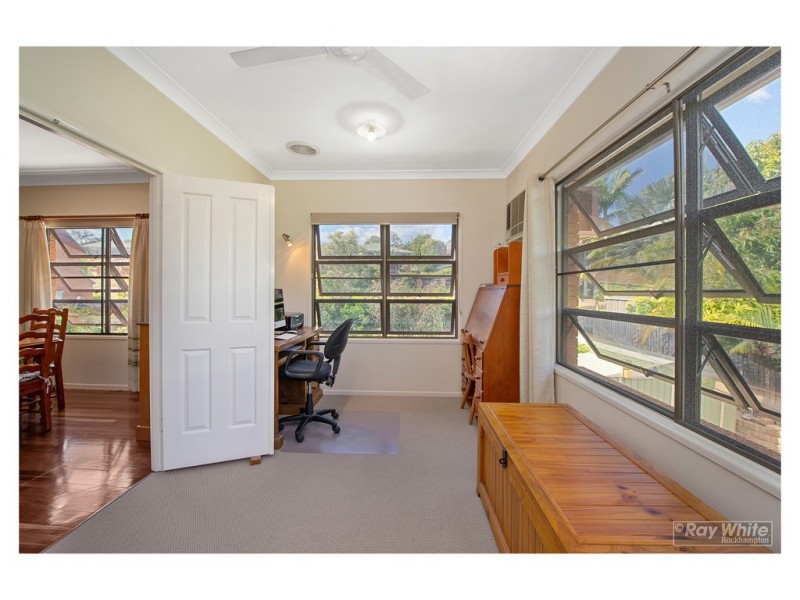 50 MacGregor Street, The Range QLD 4700