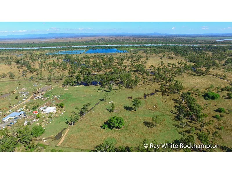 170 Black Creek Road, Nerimbera QLD 4701