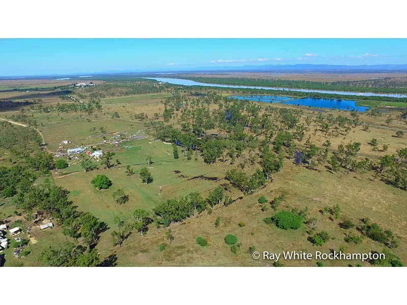 170 Black Creek Road, Nerimbera QLD 4701