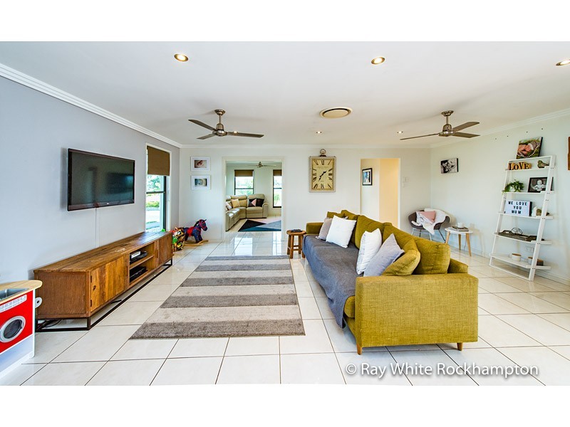 23 Connemara Drive, Kawana QLD 4701