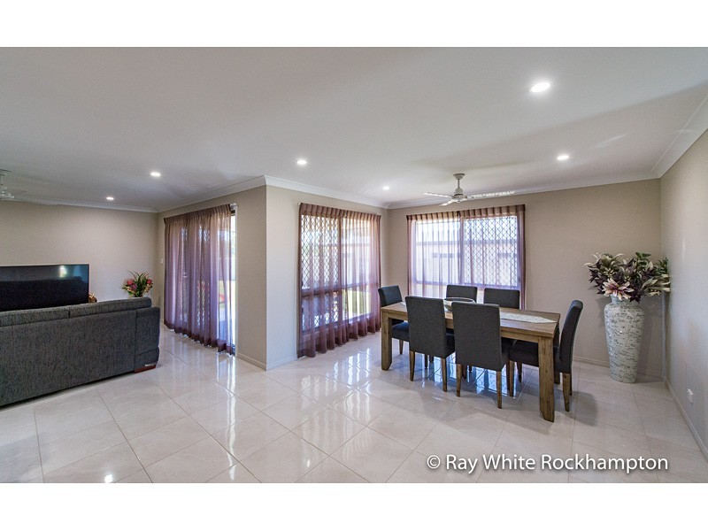 15 Edenbrook Drive, Parkhurst QLD 4702