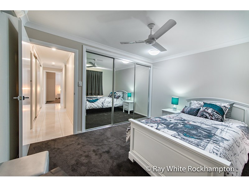 15 Edenbrook Drive, Parkhurst QLD 4702