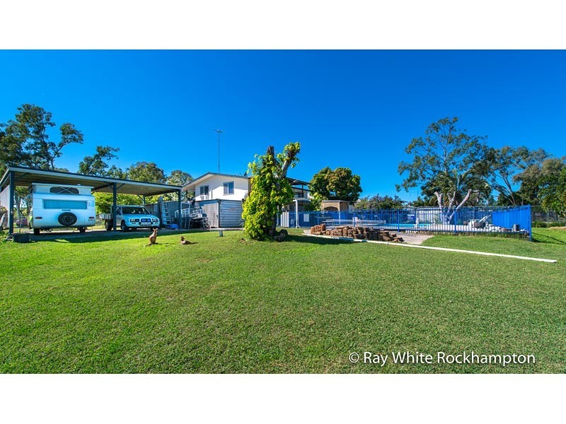 17 Werner Street, Park Avenue QLD 4701