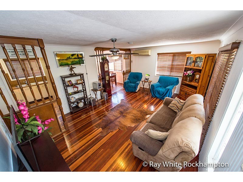 17 Werner Street, Park Avenue QLD 4701