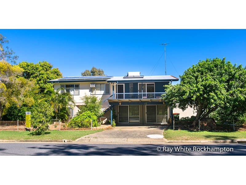 17 Werner Street, Park Avenue QLD 4701