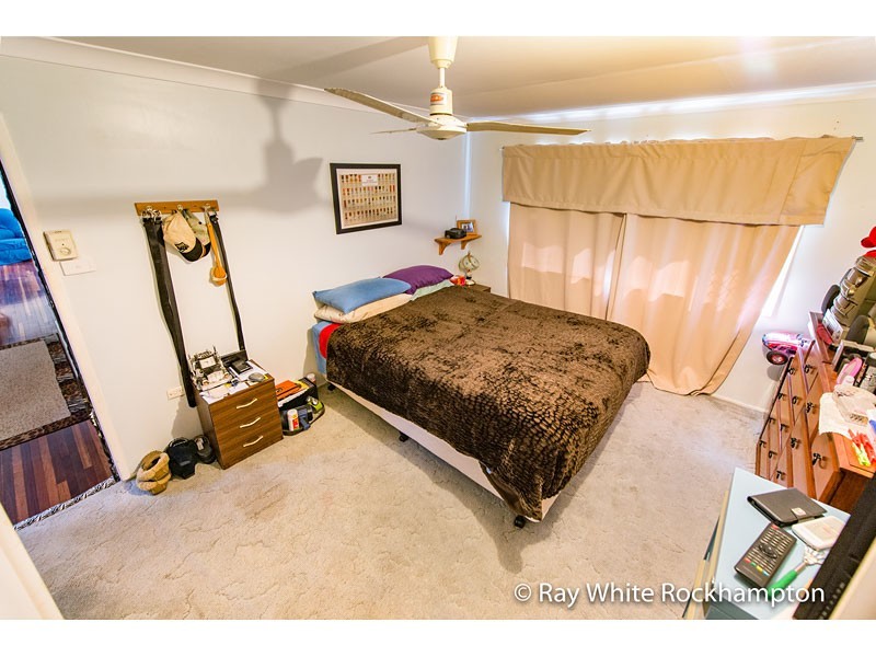 17 Werner Street, Park Avenue QLD 4701