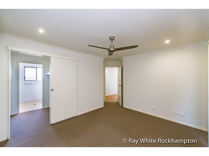 27 Kildare Crescent, Parkhurst QLD 4702