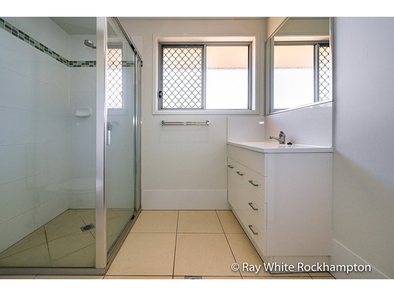 27 Kildare Crescent, Parkhurst QLD 4702