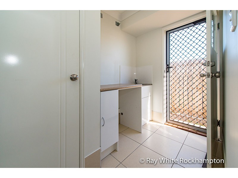 27 Kildare Crescent, Parkhurst QLD 4702