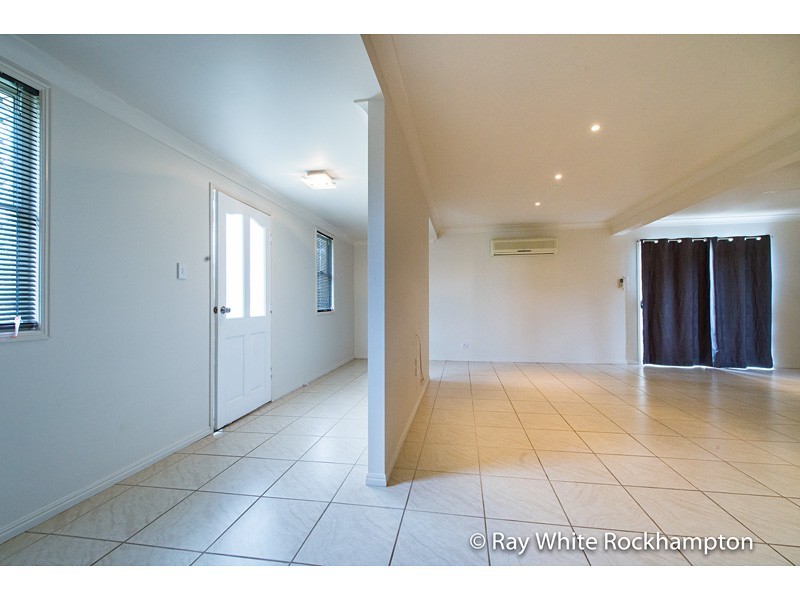 11 Pacey Street, Parkhurst QLD 4702