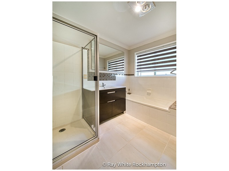 302 Everingham Avenue, Frenchville QLD 4701