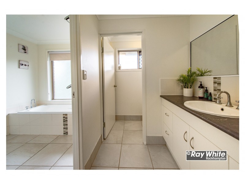 64 Neilsen Avenue, Glenlee QLD 4711