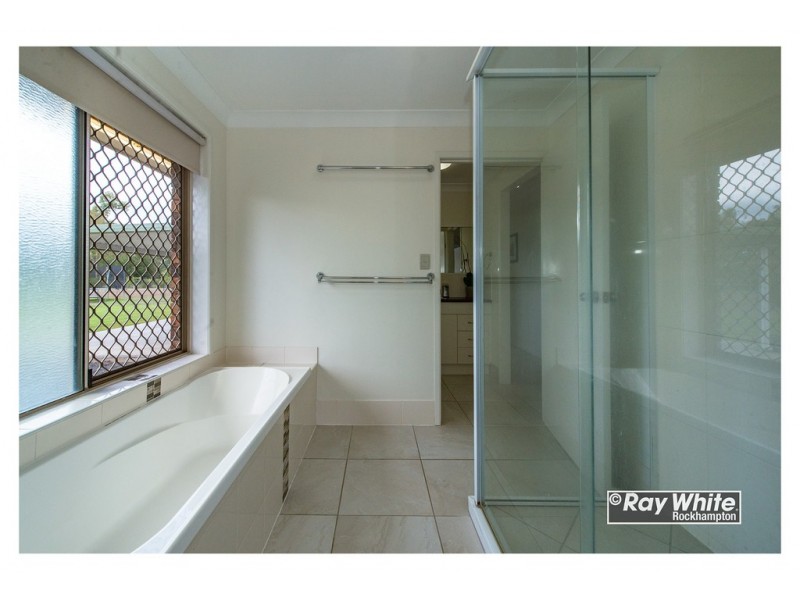 64 Neilsen Avenue, Glenlee QLD 4711