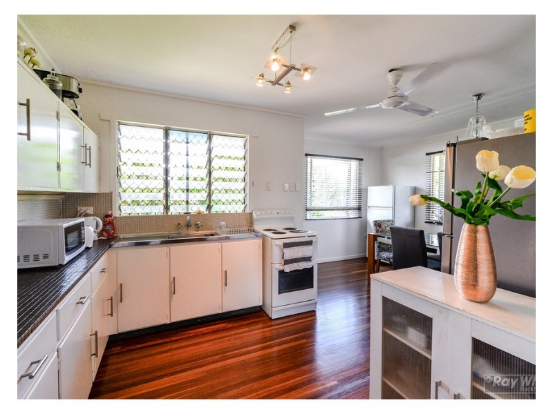 190 Mostyn Street, Berserker QLD 4701